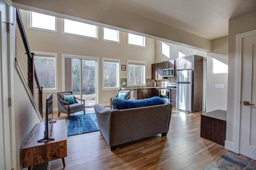Mount Hood Village Newly Built Modern Chalet Duplex - 2 מראה חיצוני תמונה